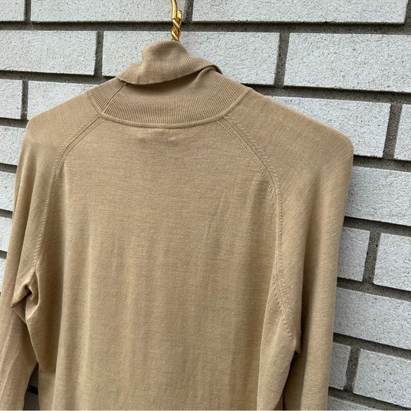 Neiman Marcus Silk Blend Neutral Tan Turtleneck Sweater - Picture 6 of 7